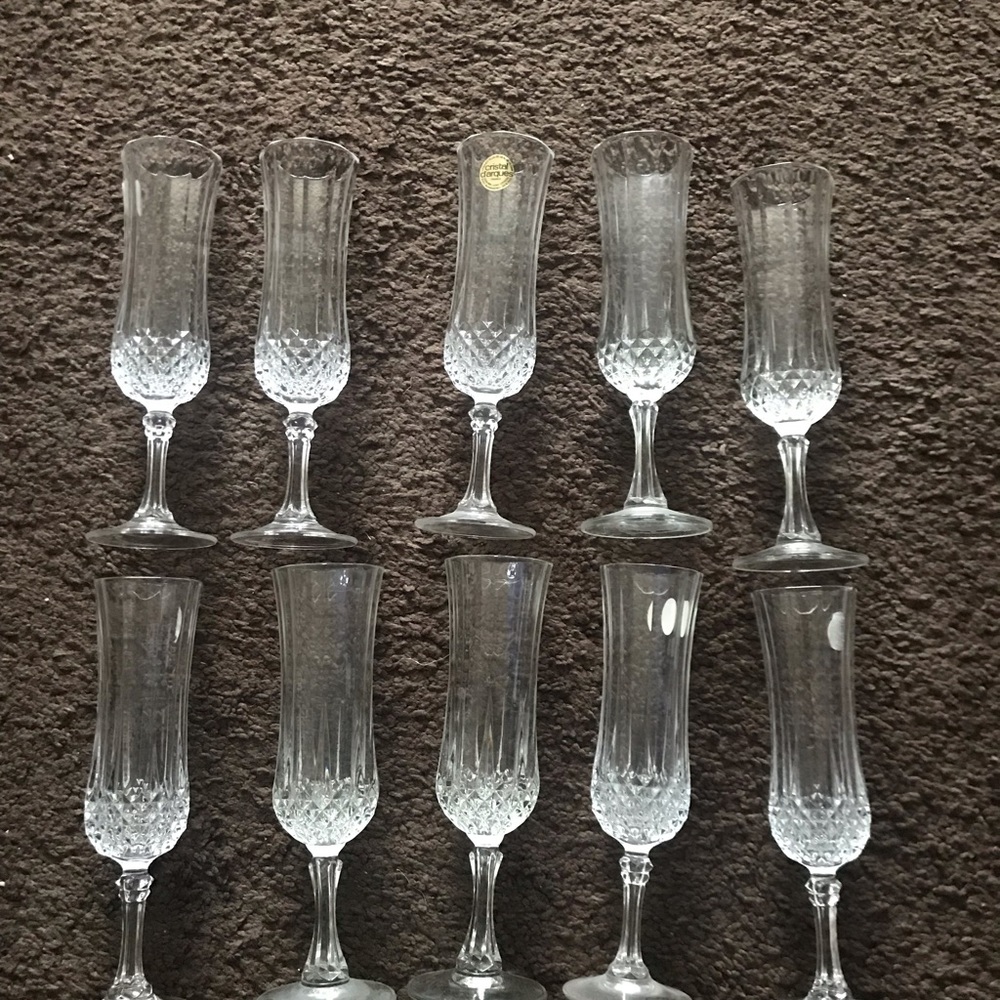 Ten French crystal champagne flutes